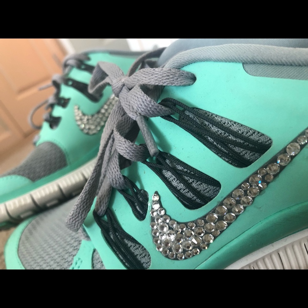 Custom Tiffany Blue Nike Free Runs with Swarvaski